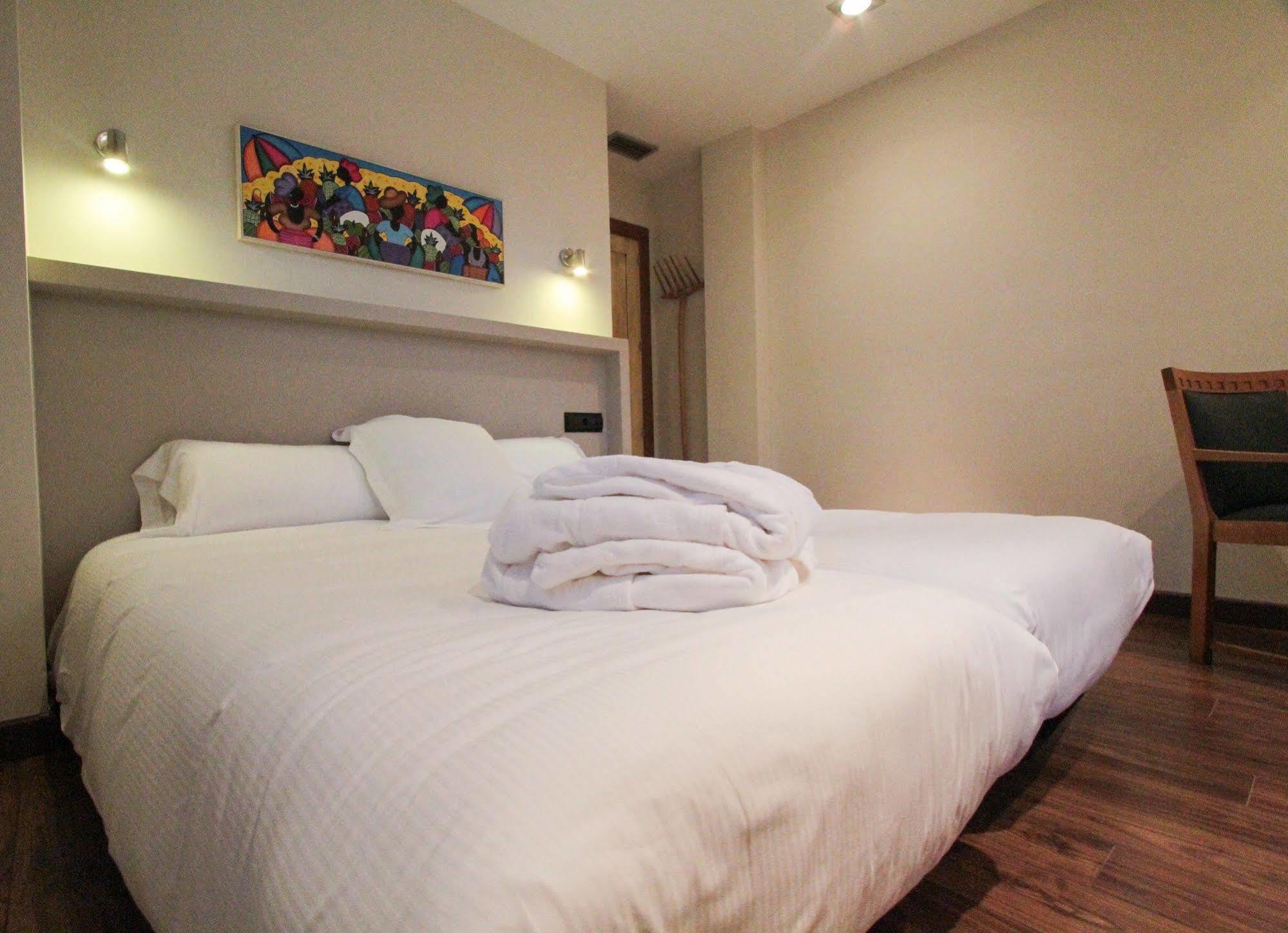 Apartamentos Turisticos Aguas De Víznar Zewnętrze zdjęcie